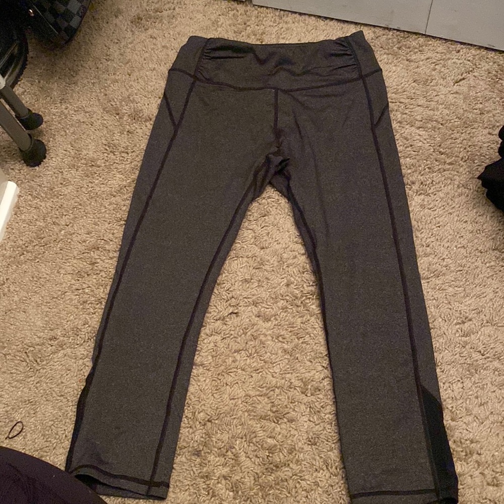 Adore Me leggings size small dark grey